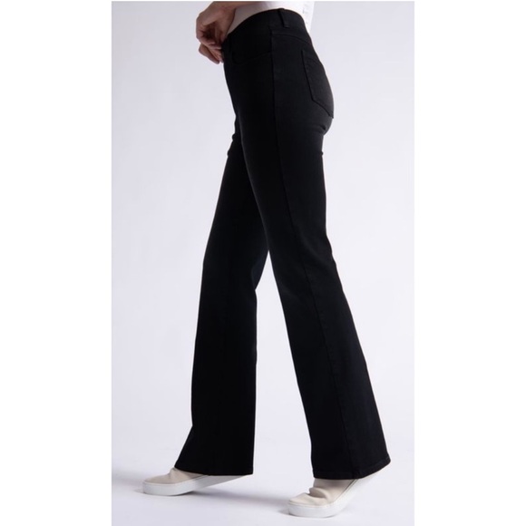 Betabrand Boot-Cut 4-Pocket Yoga Denim Jean in Washed Black - Picture 3 of 15